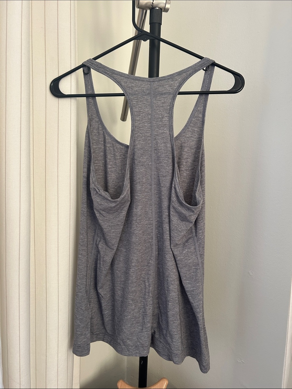 GapFit Gray Racerback Tank Top - Picture 2 of 4